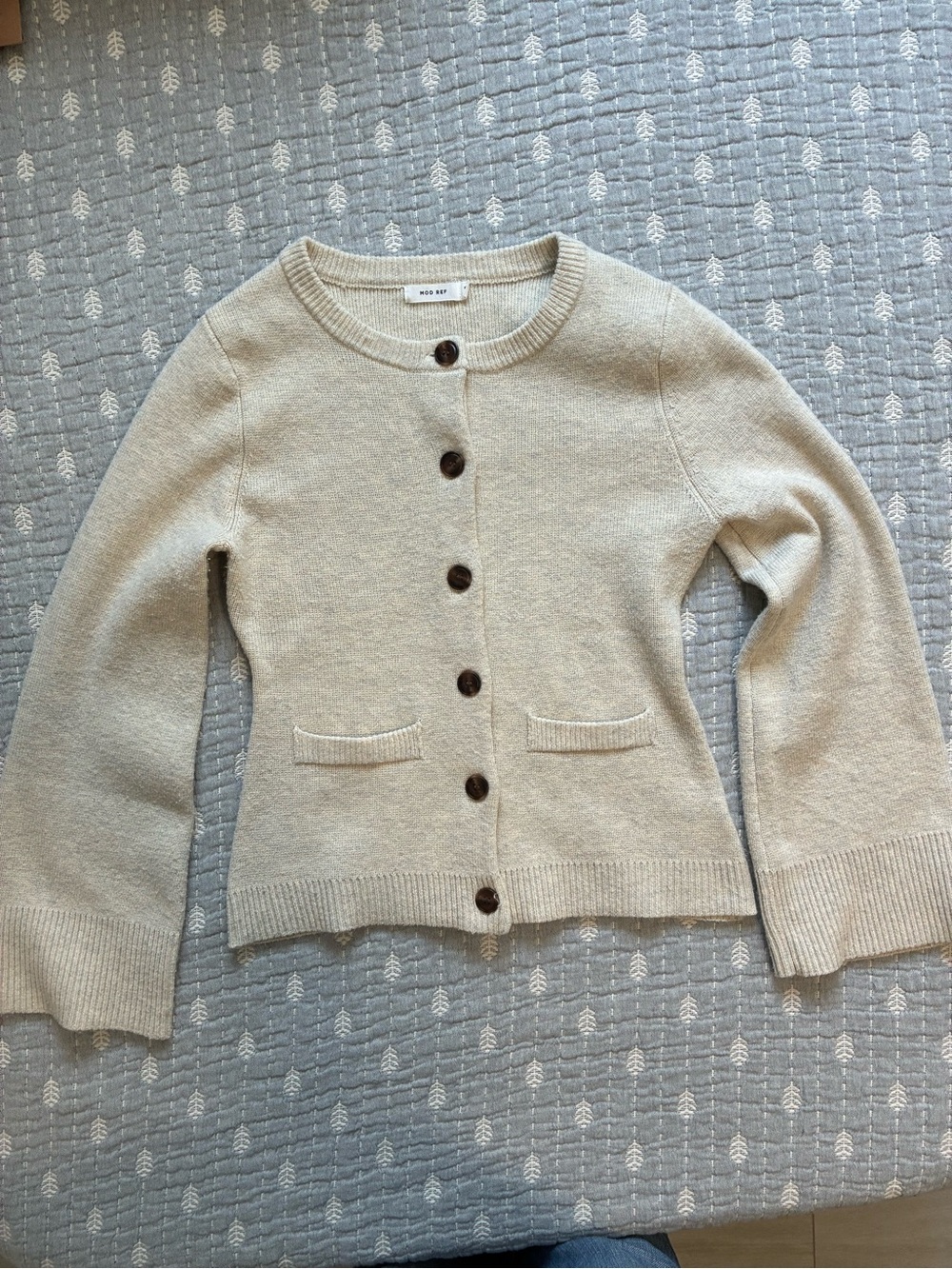 Mod Ref Tyler Cardigan in Cream - Picture 2 of 7
